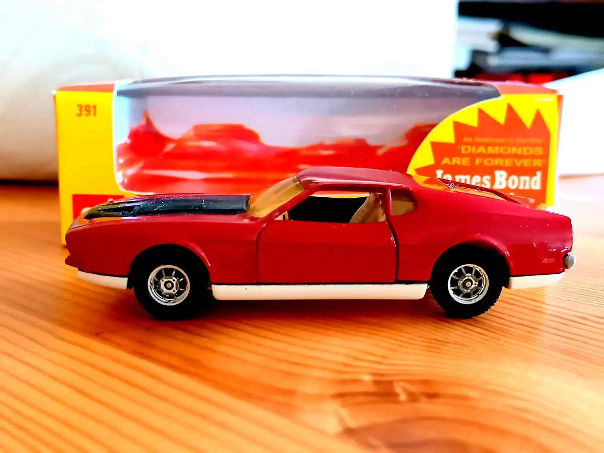 391 James Bond Ford Mustang Mach 1 With Box 1