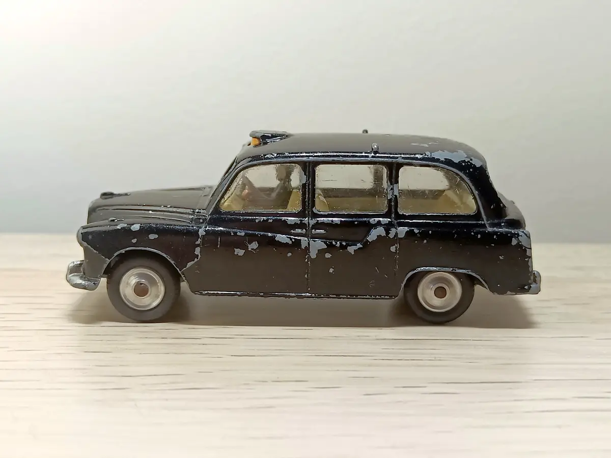 418 Austin London Taxi Cab (Early Gift Set 35 Edition) 1