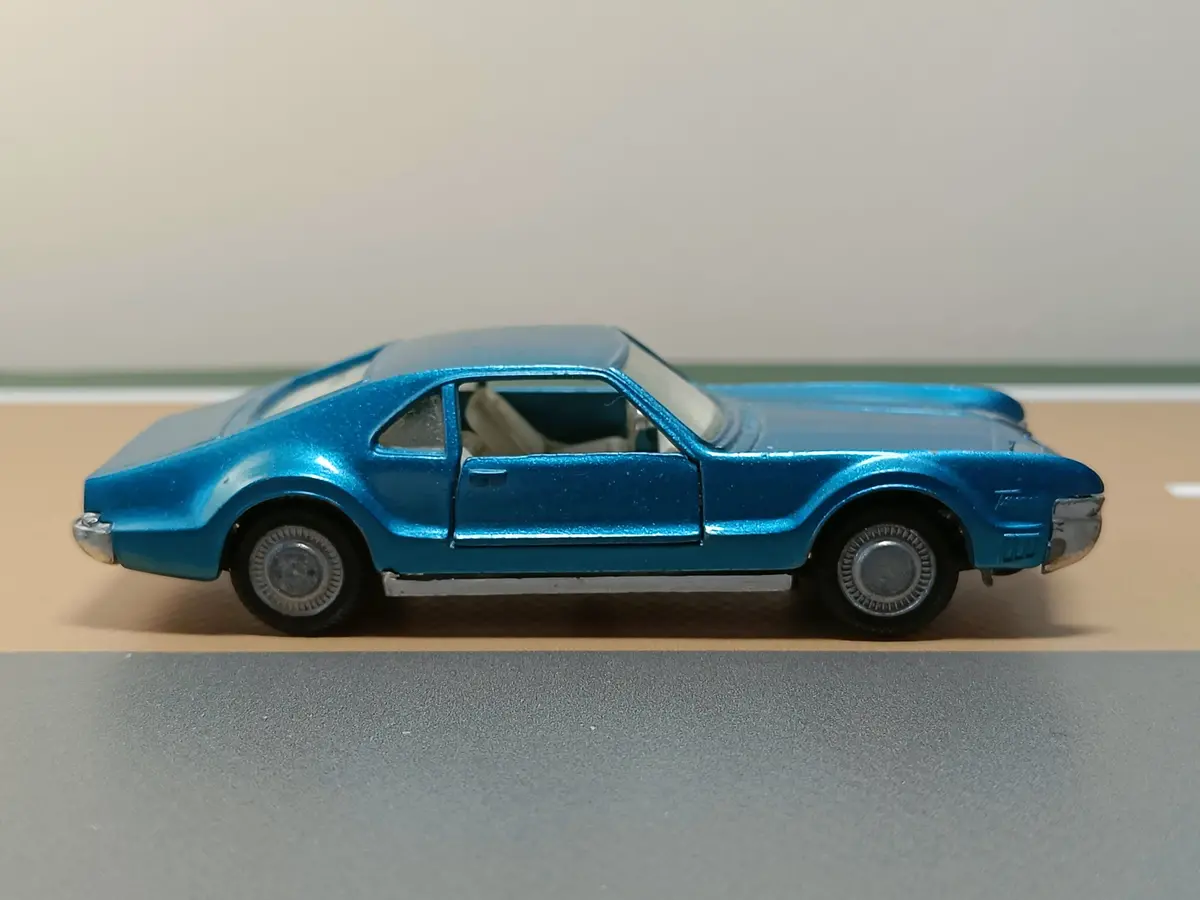 264 Oldsmobile Toronado In Blue (Auto-Pilen Copy) 1