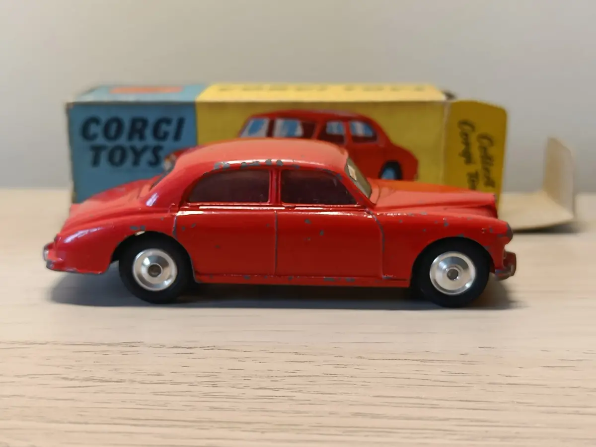 205 Riley Pathfinder (Late Edition) *With Original Box* 1