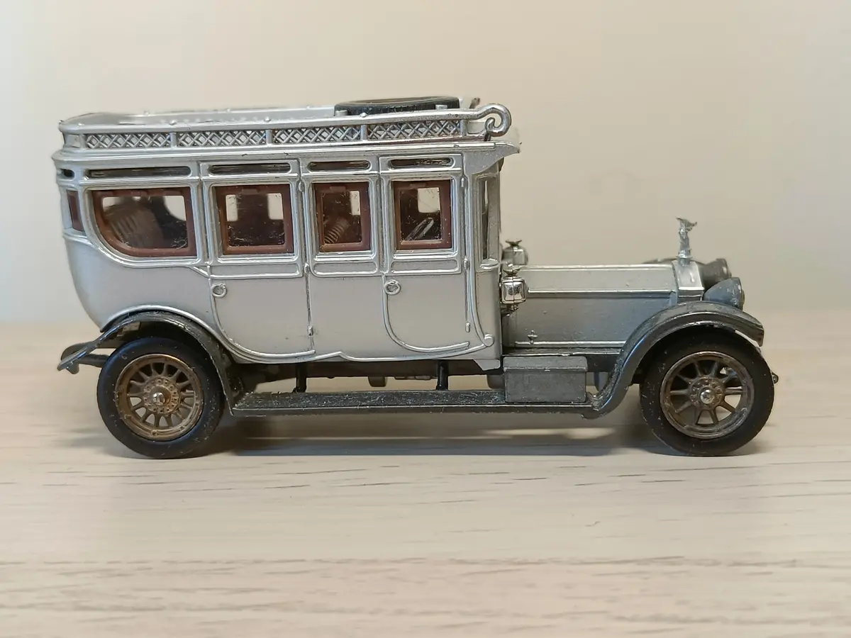 9041 1912 Rolls Royce Silver Ghost With Gold Wheels (3) 1