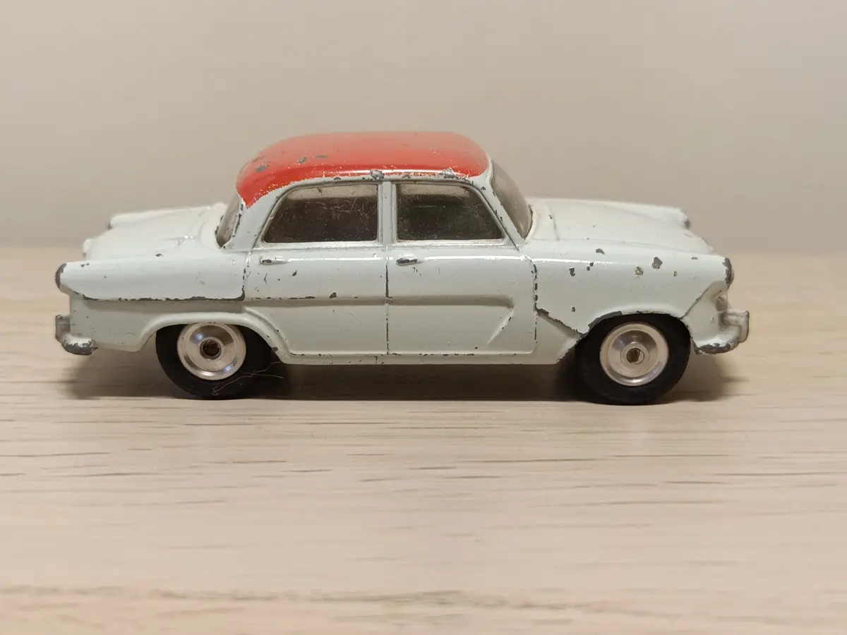 207 Standard Vanguard Iii 1