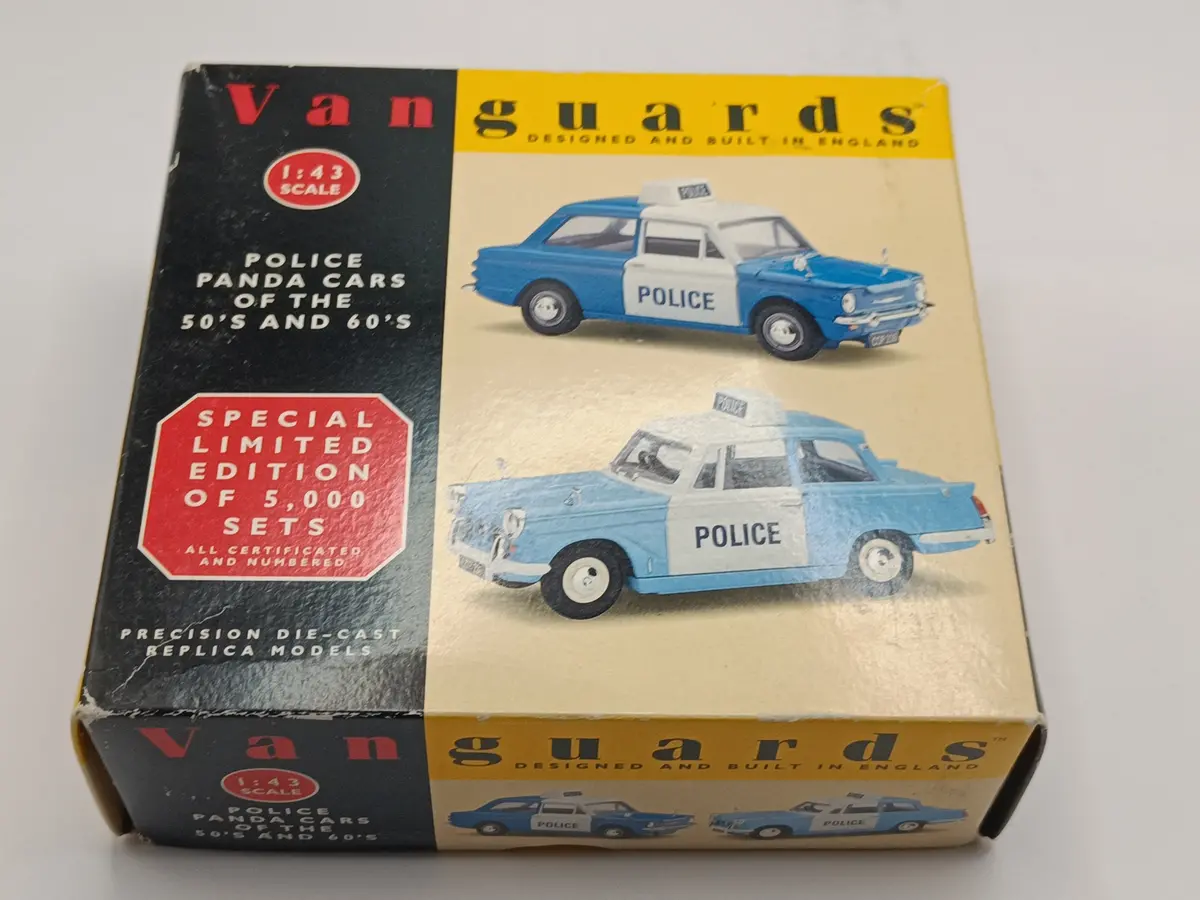 Vanguards 'Panda Cars' Set Hillman Imp + Triumph 1