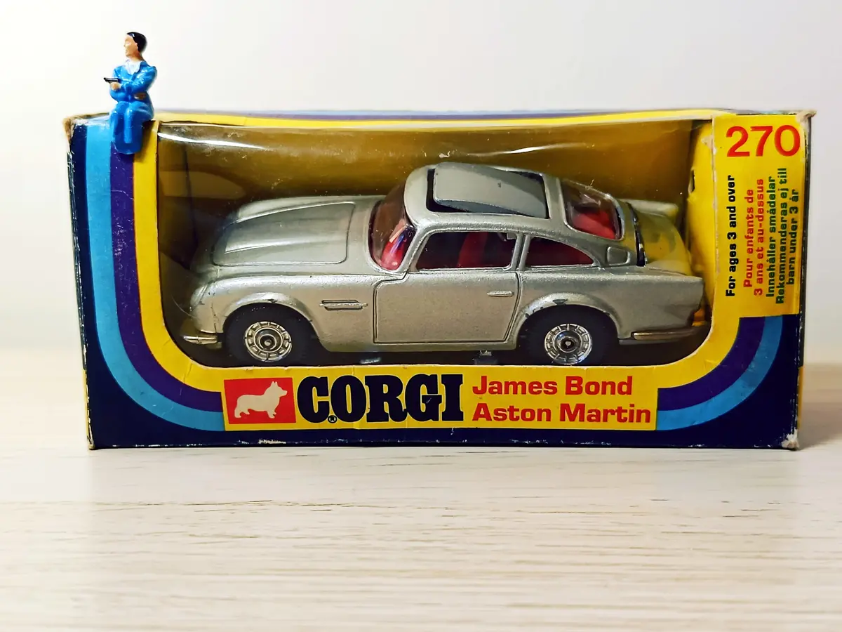 270 James Bond Aston Martin Db5 Type 5 *With Original Box* 1