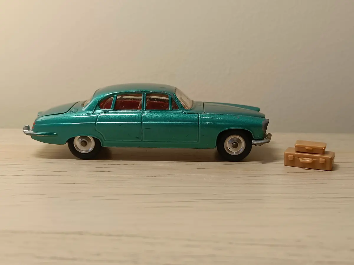 238 Jaguar Mk X 1