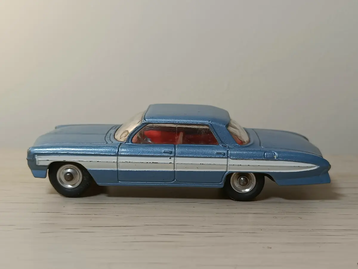 235 Oldsmobile Super 88 In Metallic Blue 1