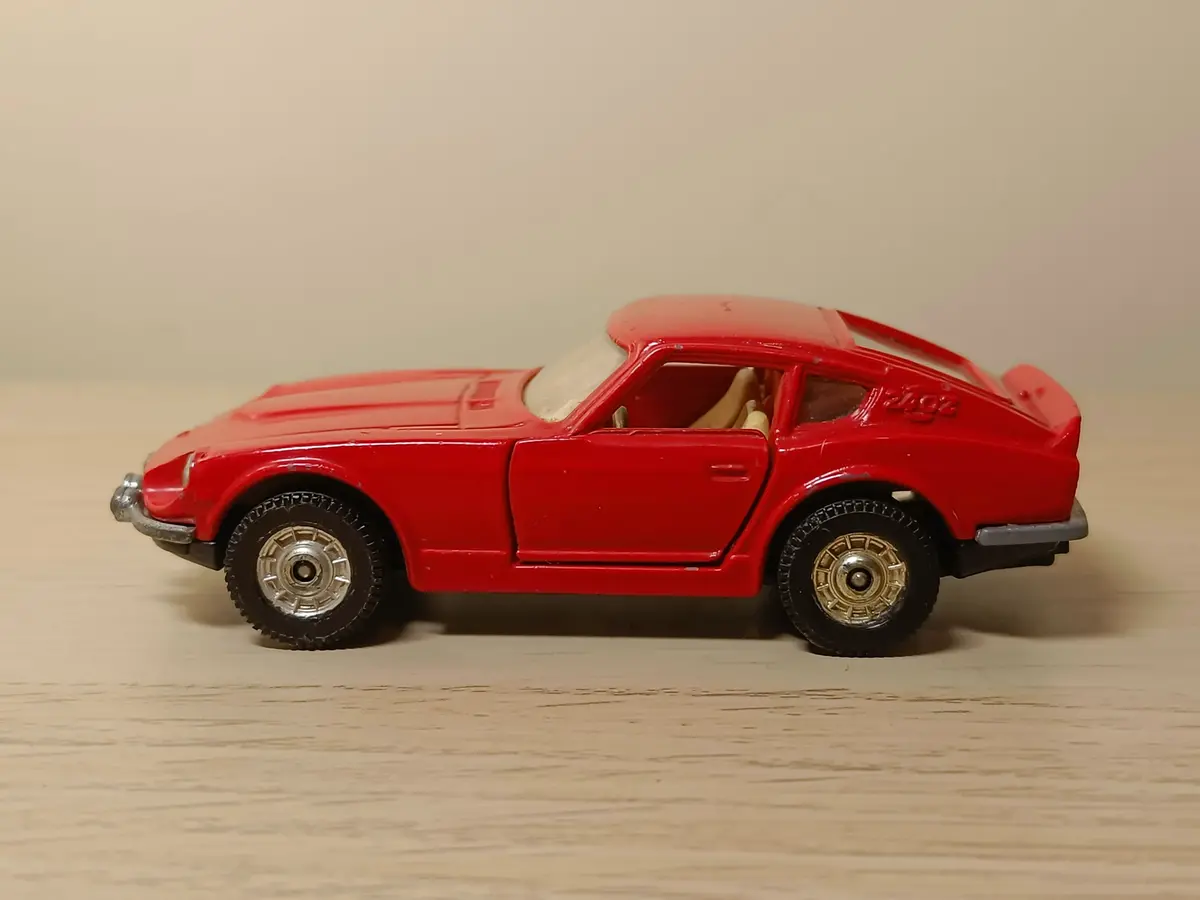 394 Datsun 240Z (Later Edition) 1