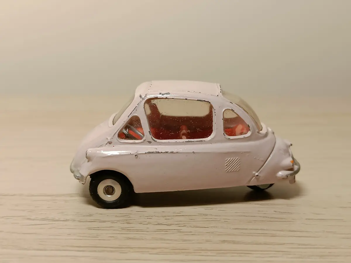 233 Heinkel Trojan Economy Car In Lilac 1