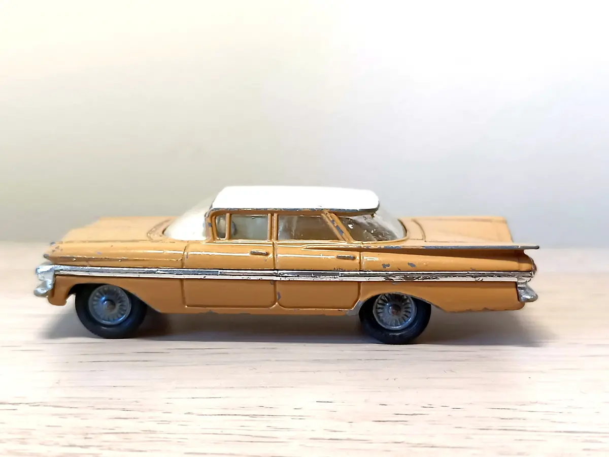 248 Chevrolet Impala With Cast Wheels (6) 1