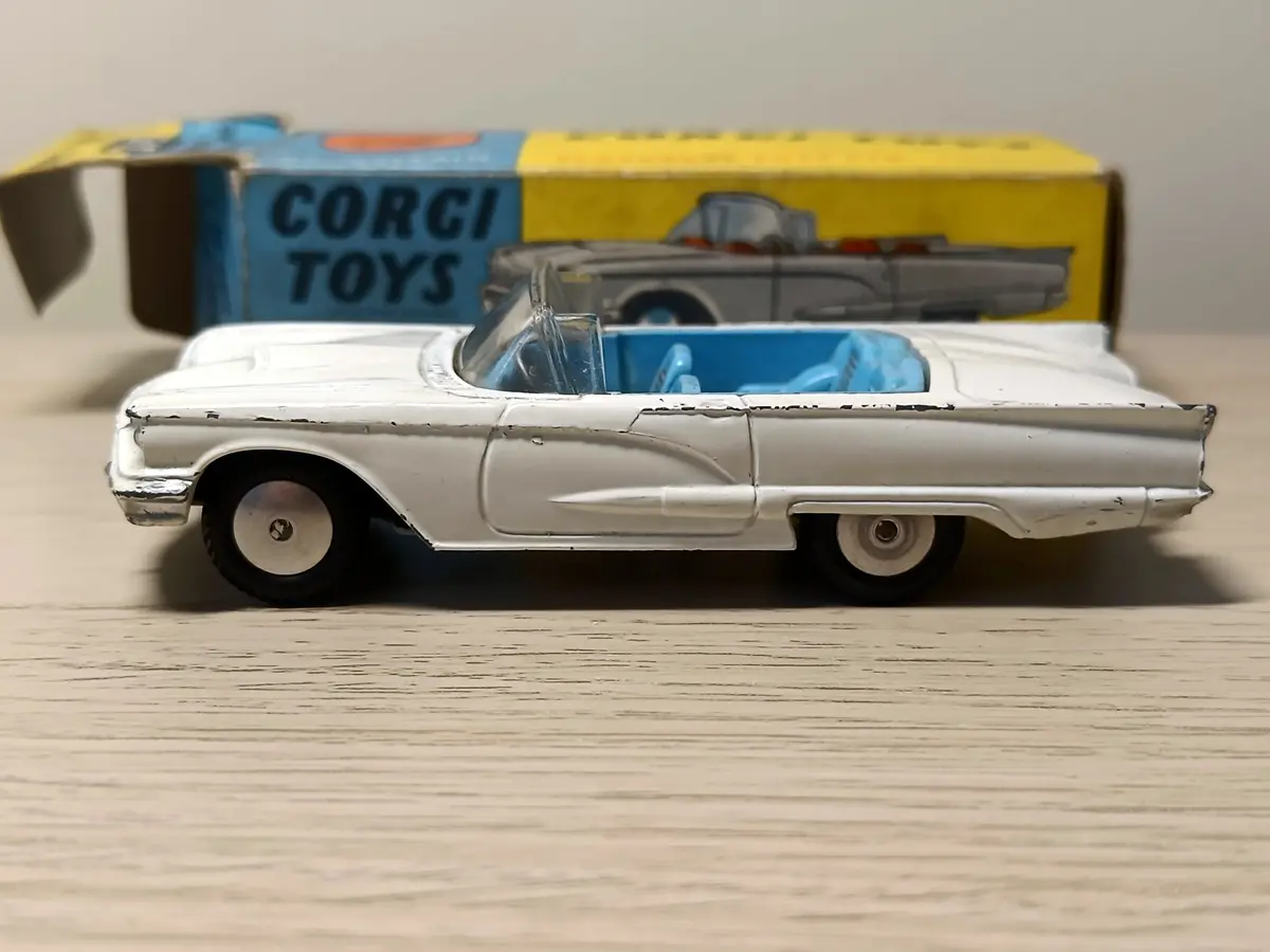 215 Ford Thunderbird Convertible *With Original Box* 1