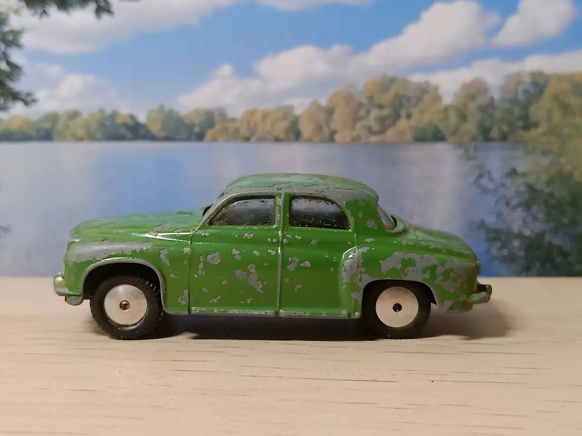 204M Rover 90 In Dark Green 1
