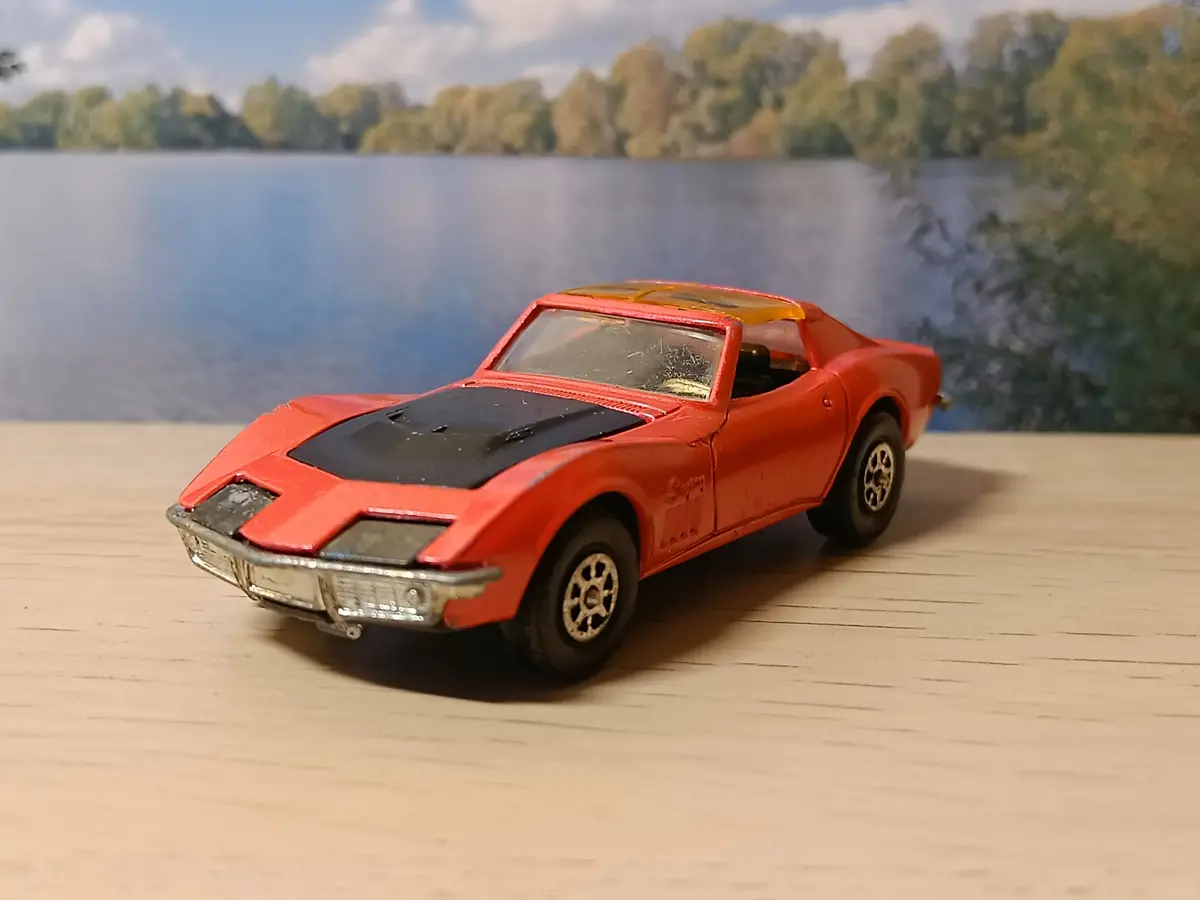 387 Chevrolet Corvette Stingray In Pink (Plain Covers) 2