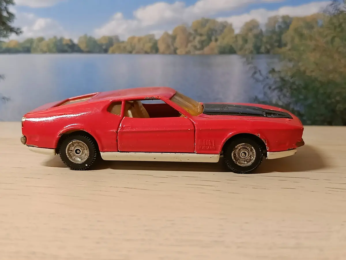 391 James Bond Ford Mustang Mach 1 1