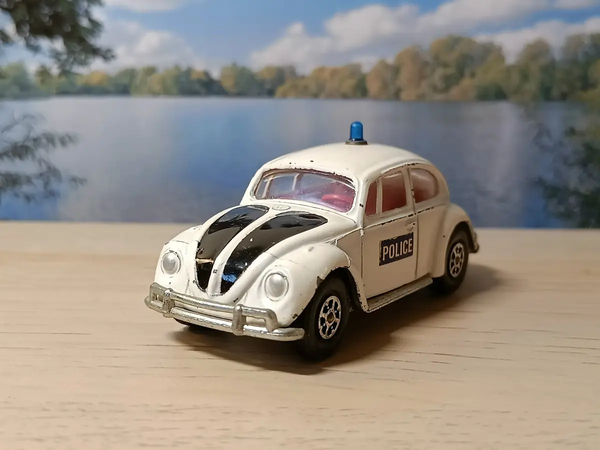 Corgi Toys 373 Vw1200 Police Car 2