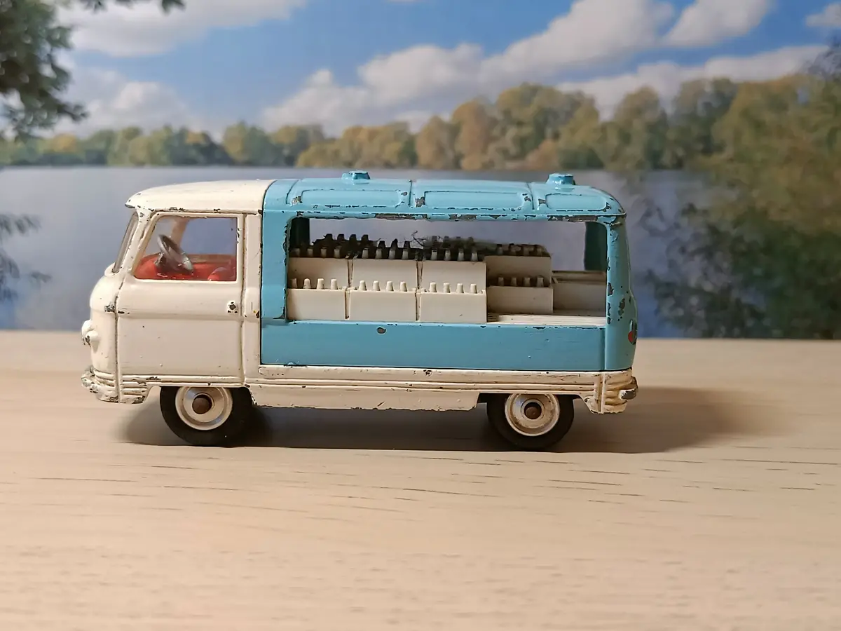 466 Commer Milk Float 1