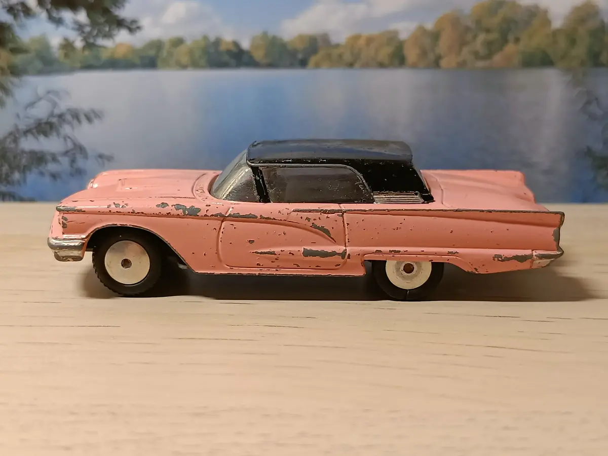 214M Ford Thunderbird Hard Top 1