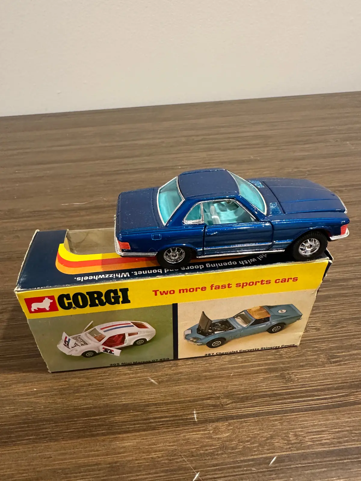Corgi Toys 393 Mercedes 350Sl With Original Box 2