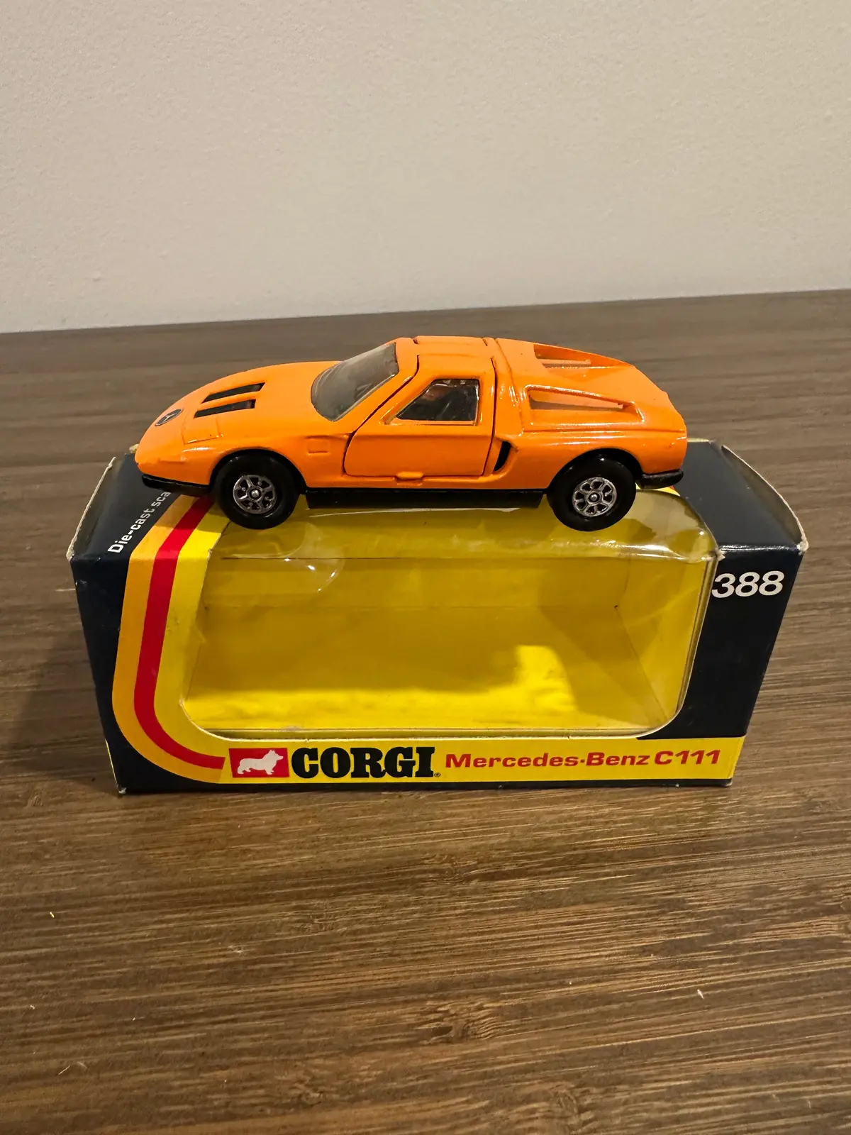 Corgi Toys 388 Mercedes-Benz C111 With Original Box 1