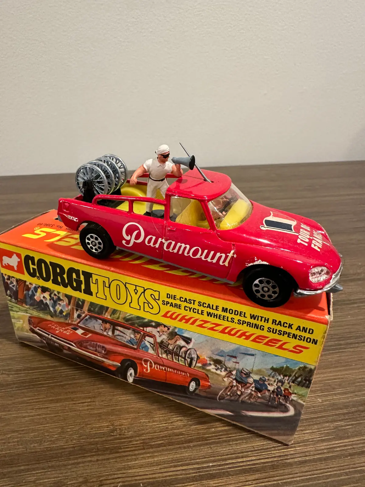 Corgi Toys 510 Citroen Tour De France With Original Box 2