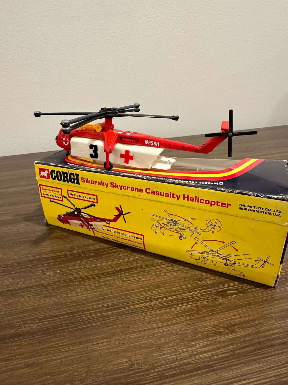 Corgi Toys 922 Sikorsky Helicopter With Original Box 2