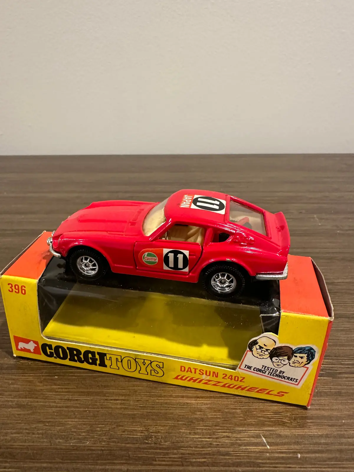 Corgi Toys 396 Datsun 240Z With Original Box 1