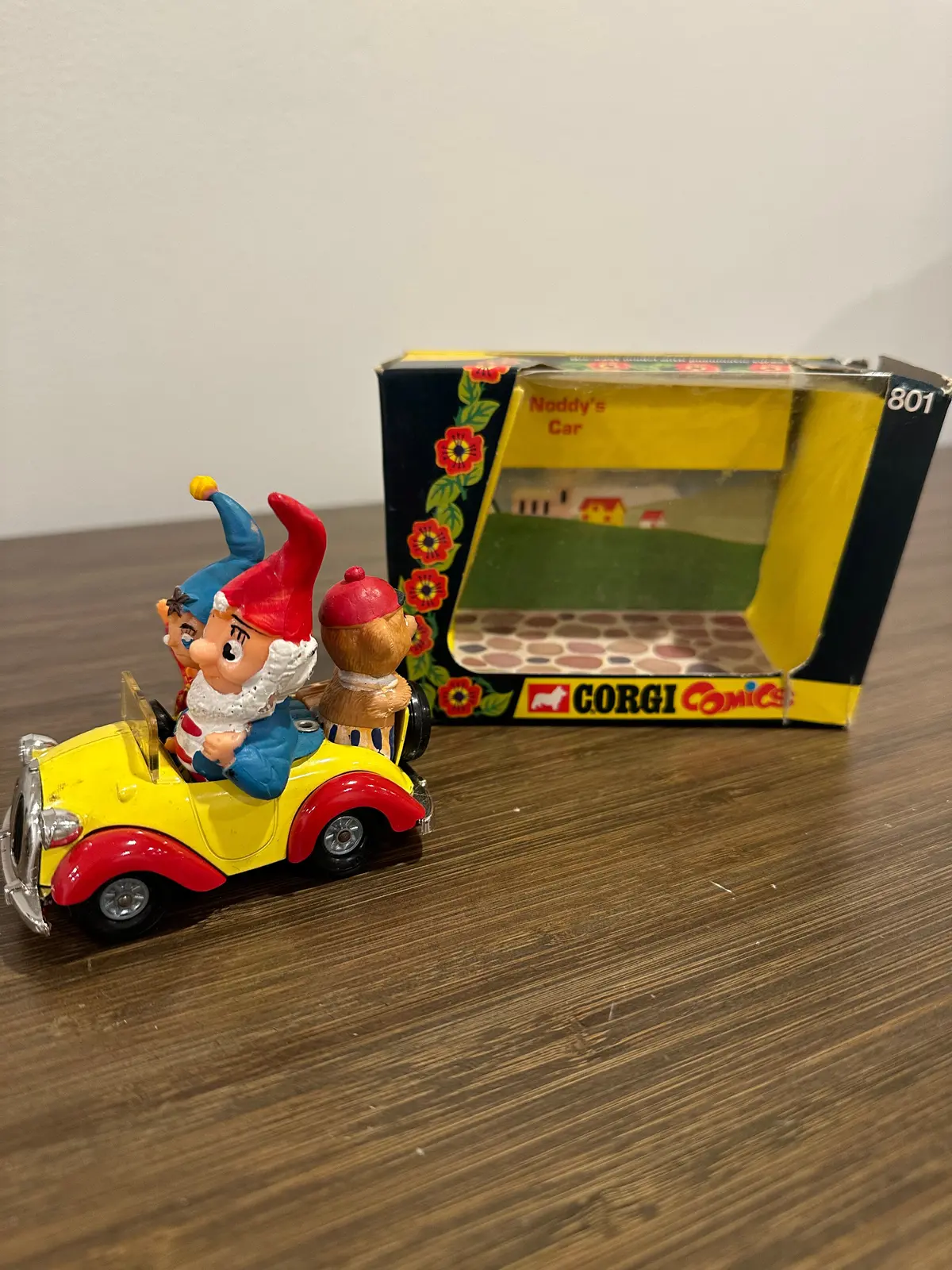 Corgi Comics 801 Noddy's Car With Original Box 1