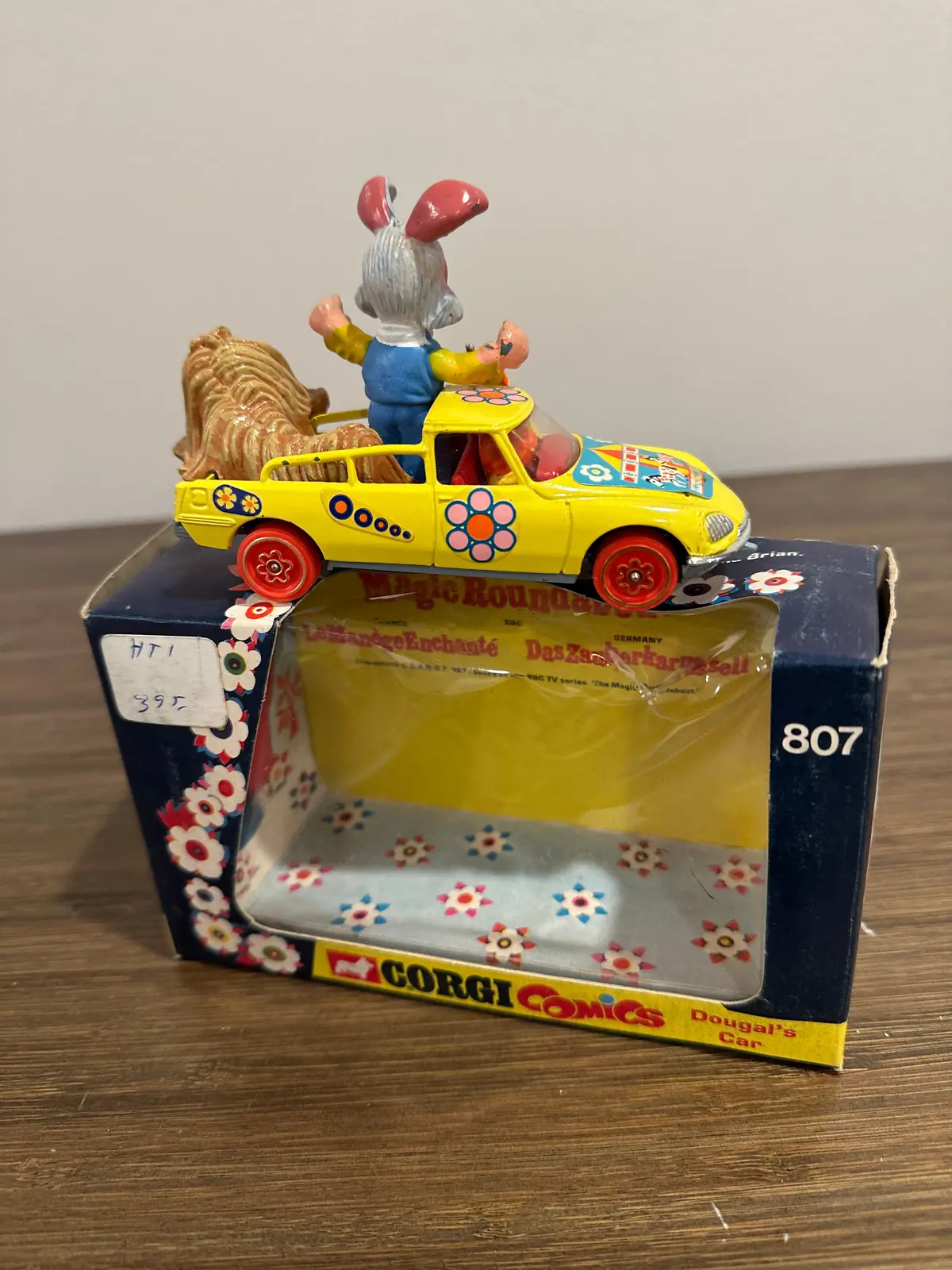 Corgi Comics 807 Dougal's Car With Original Box 1