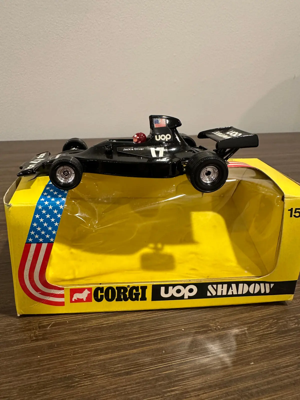 Corgi Toys 155 Uop Shadow Racing Car With Original Box 1