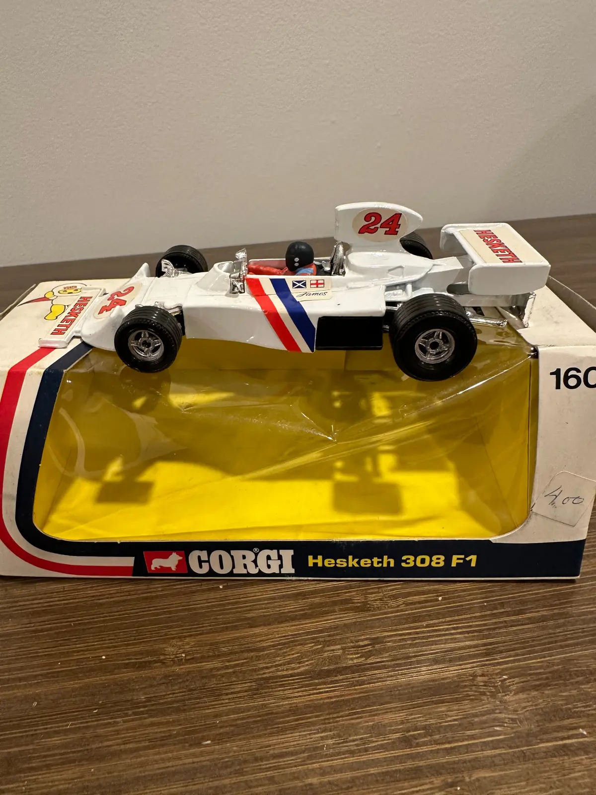 Corgi Toys 160 Hesketh 308 Racing Car With Original Box 1