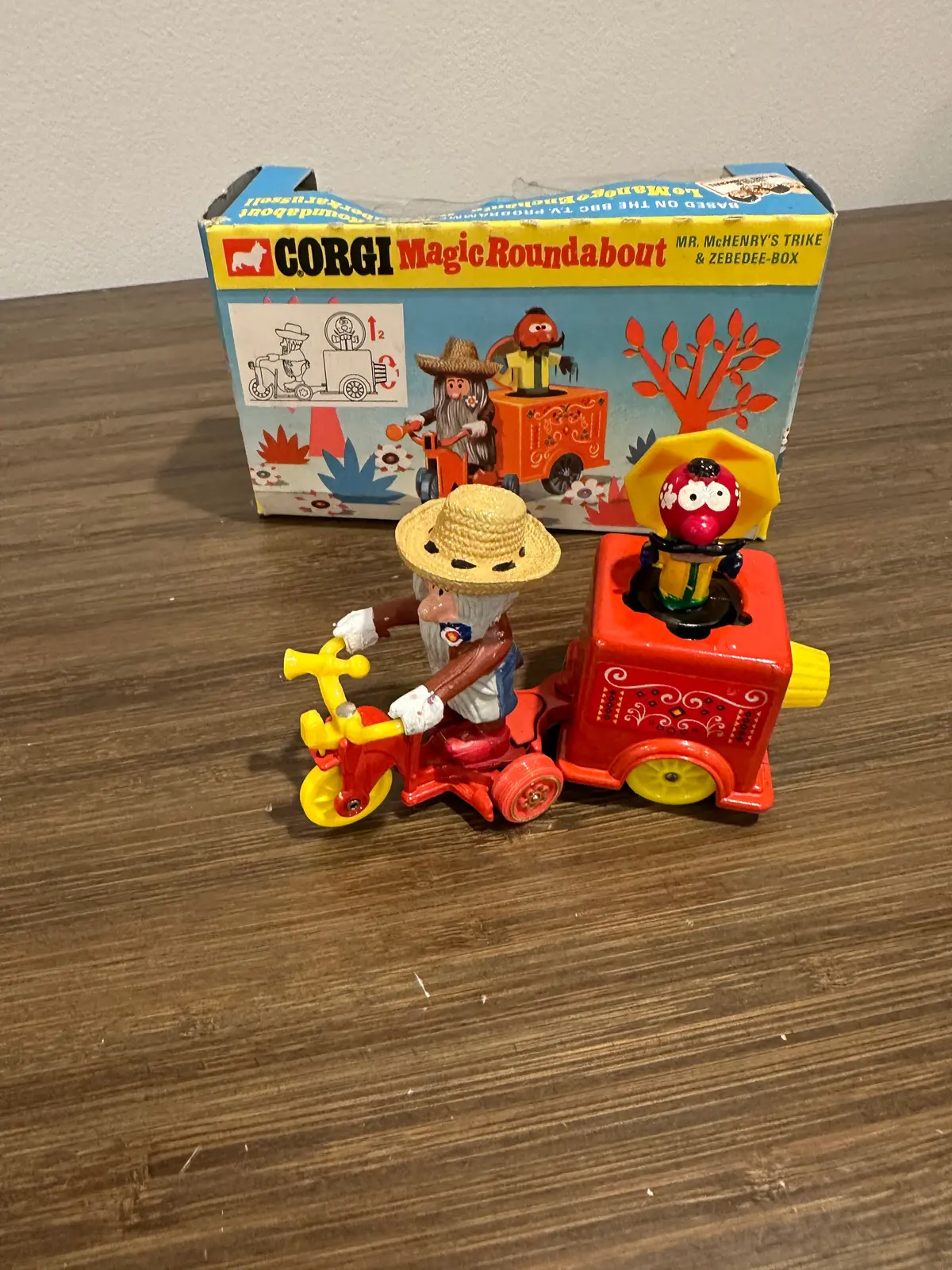 Corgi Comics 859  Mr Mchenry's Trike With Original Box 1