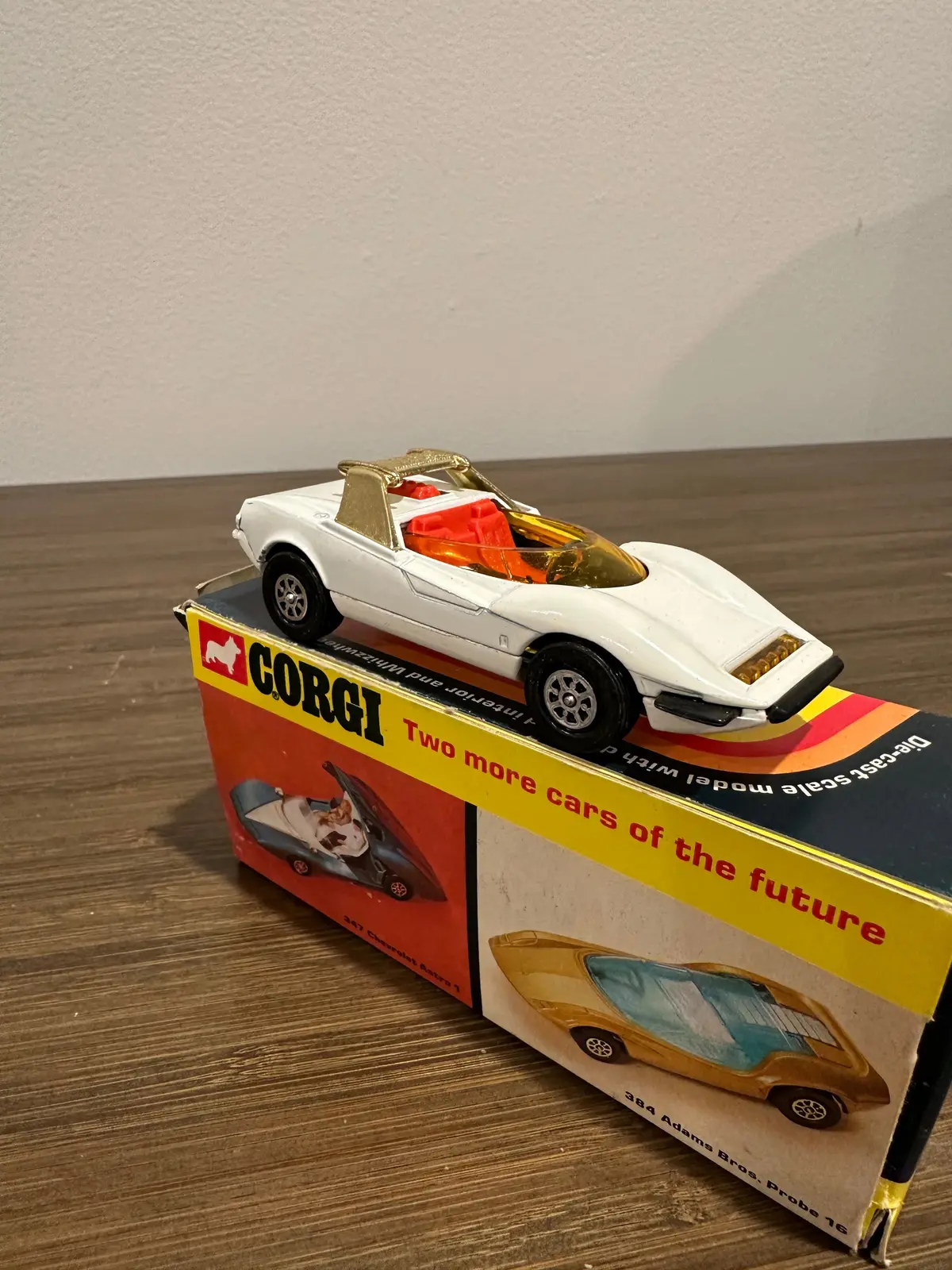 Corgi Toys 380 Alfa Romeo P33 With Original Box 2