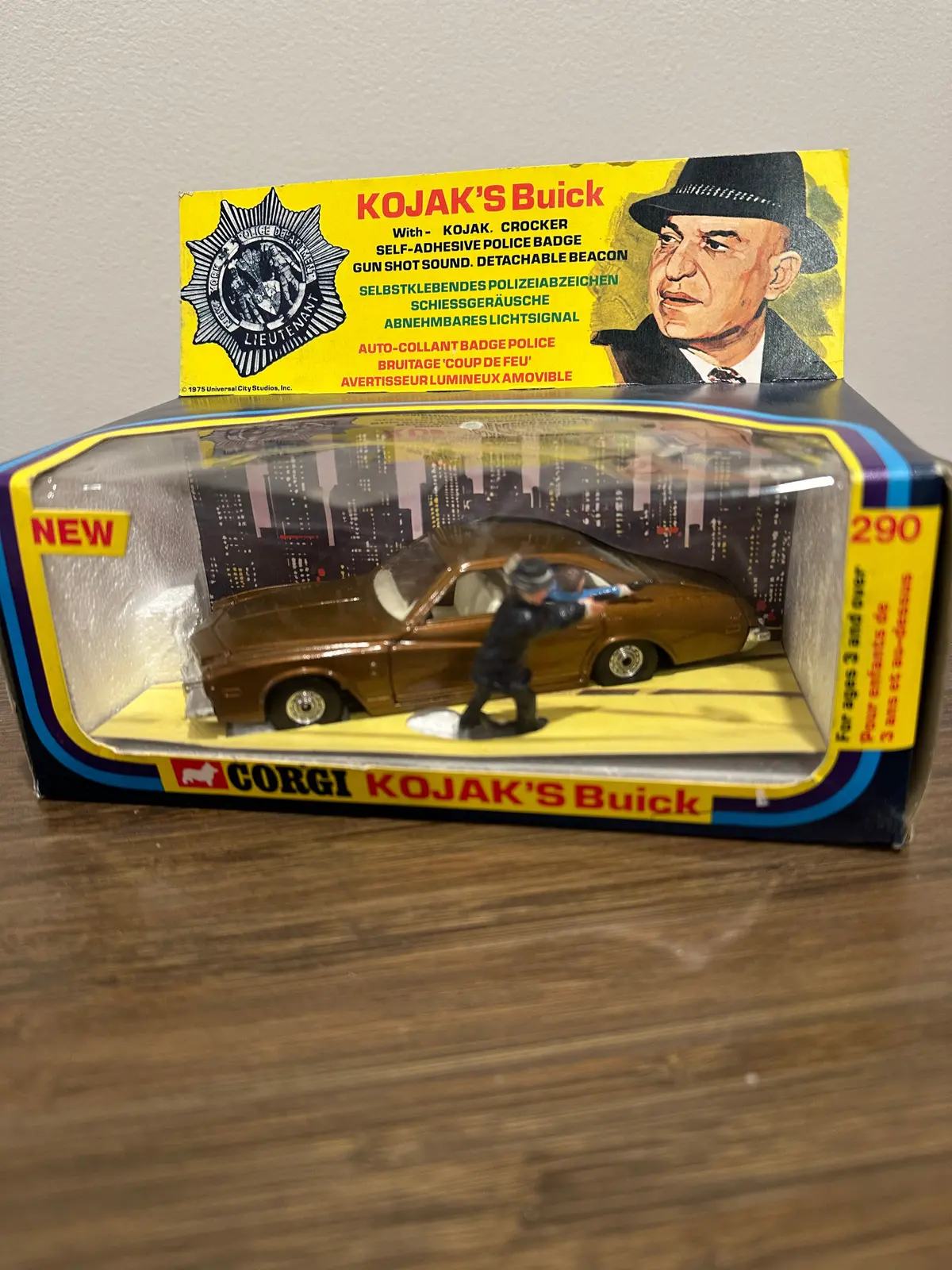 Corgi 290 Kojak's Buick With Original Box 1