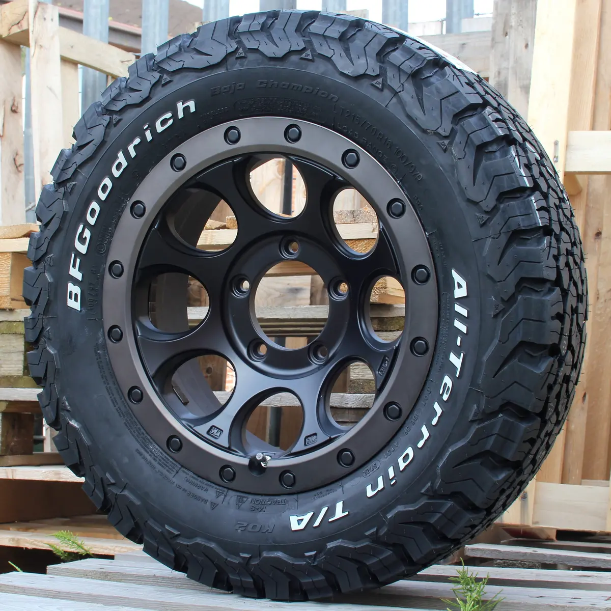 Xtreme-J Xj03 16" Wheel & Tyre Package For Suzuki Jimny (2018+) 1