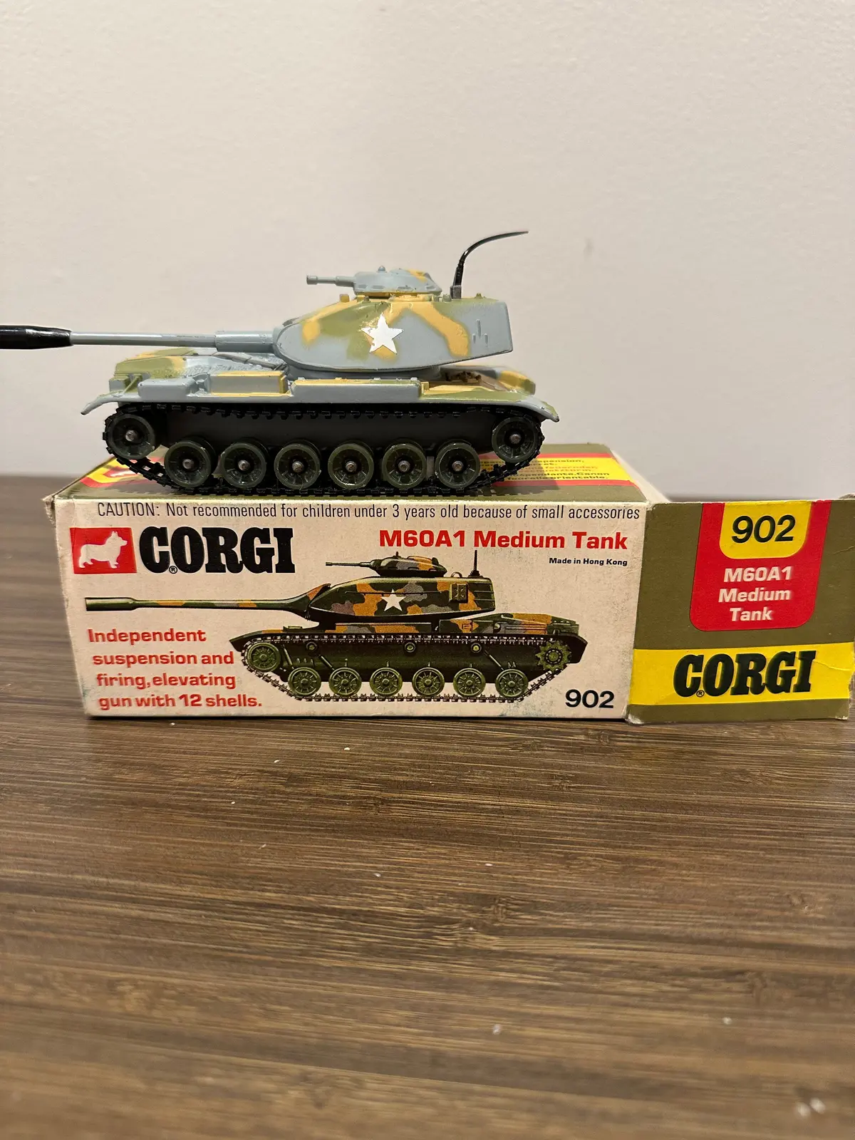 Corgi Toys 902 M60a1 Medium Tank With Original Box 1