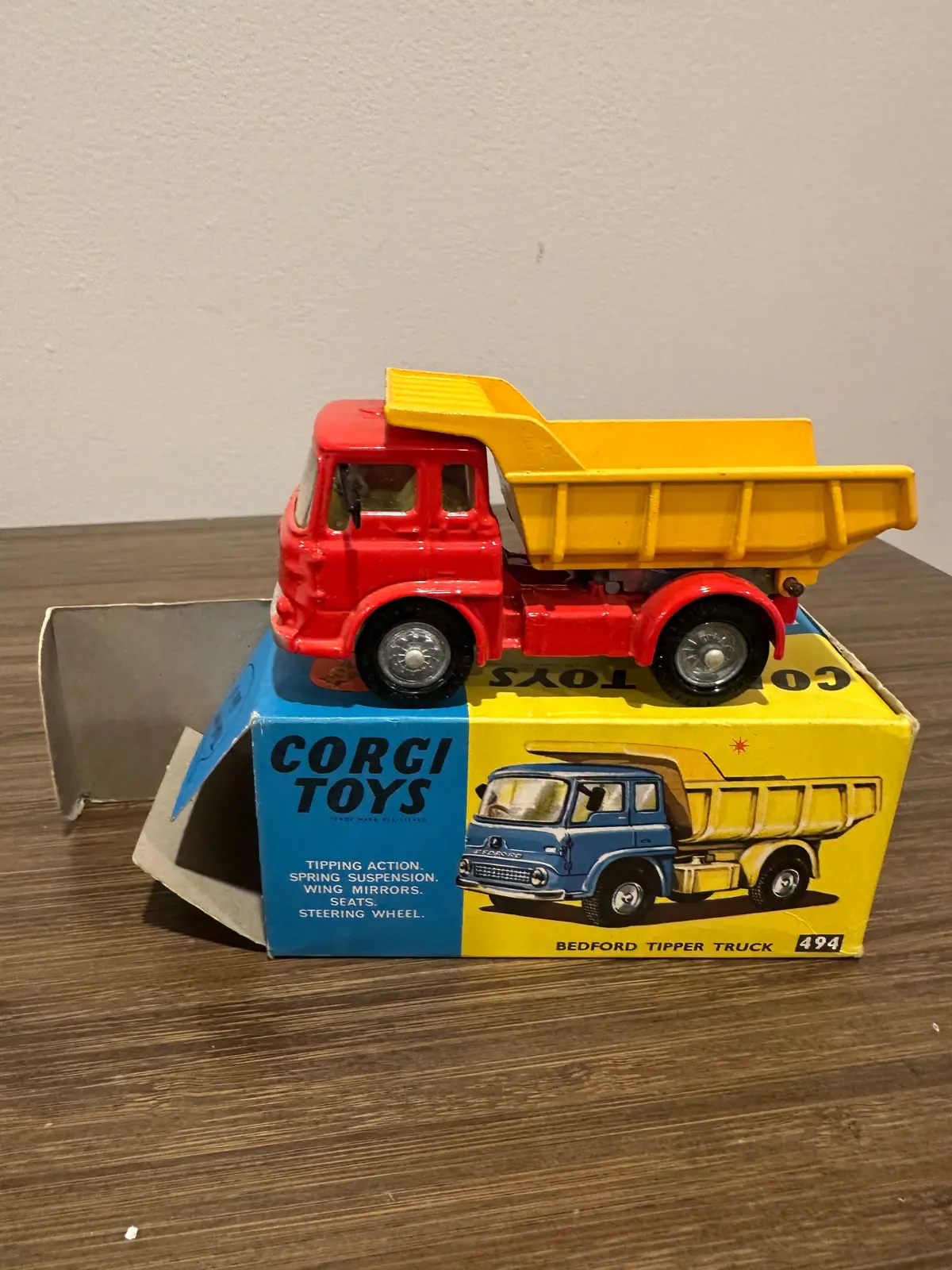 Corgi Toys 494 Bedford Tipper Truck With Original Box 1