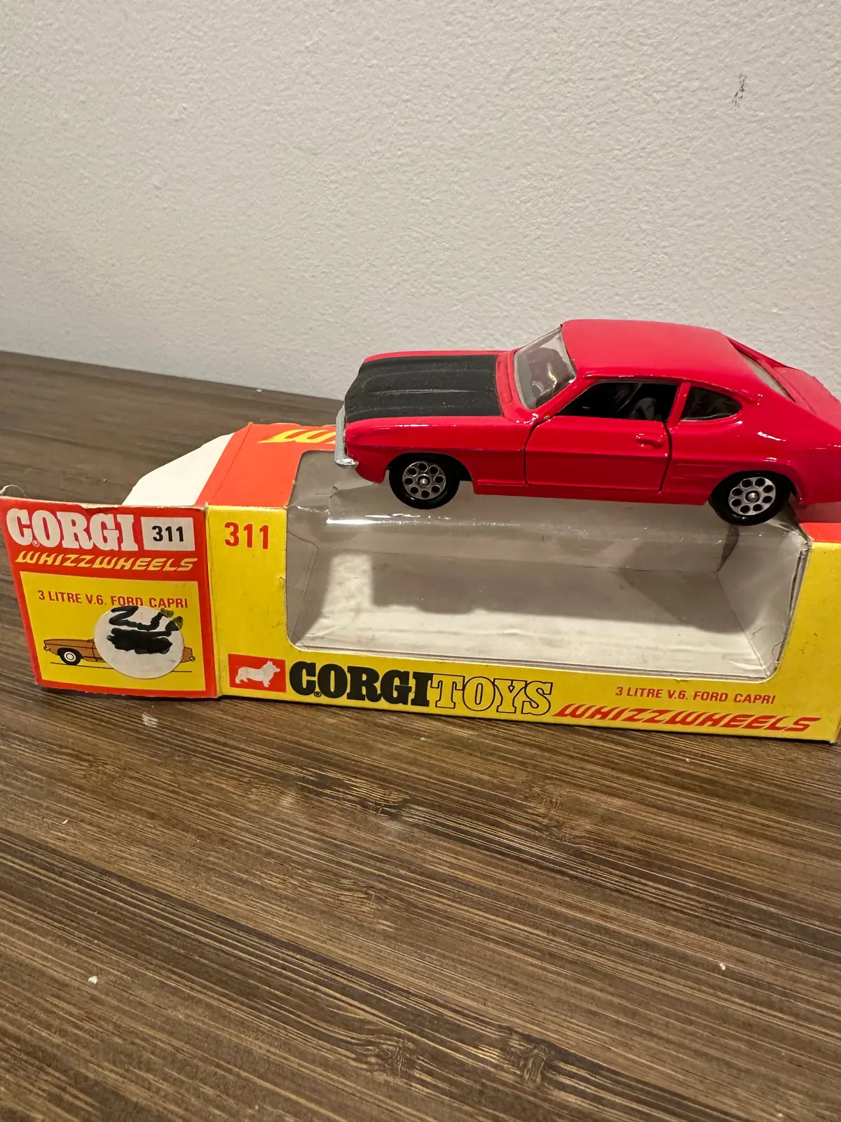 Corgi Toys 311 Ford Capri 3 Litre With Original Box 1