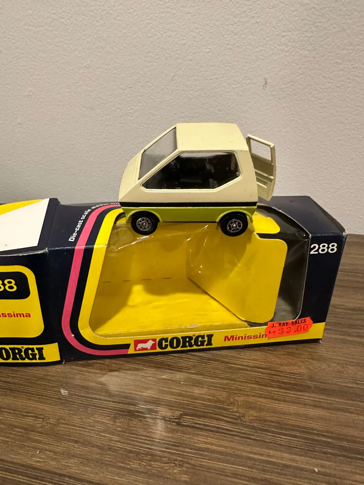 Corgi 288 Minissima With Original Box 1
