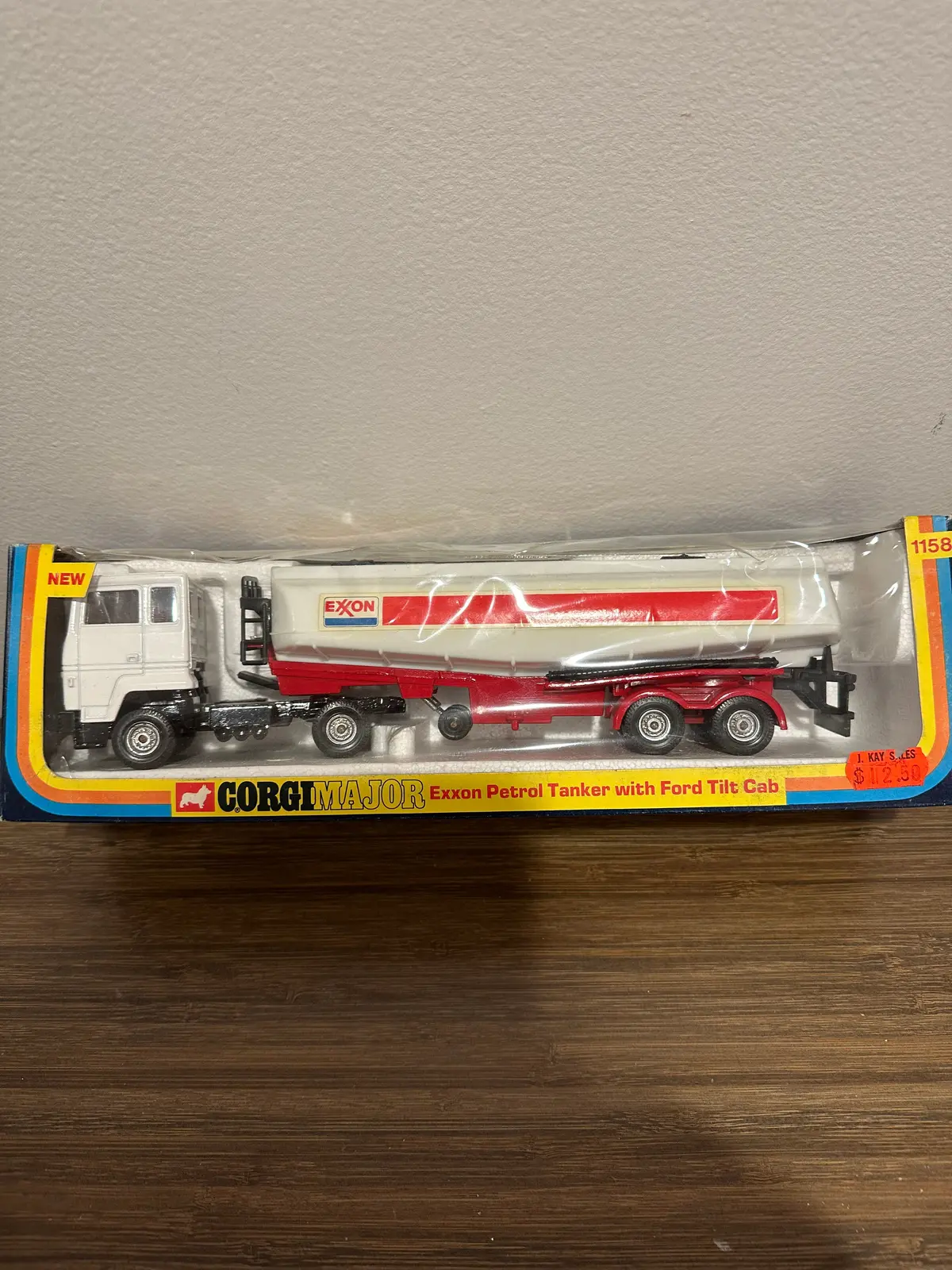 Corgi Major 1158 Exxon Petrol Tanker With Original Box 1