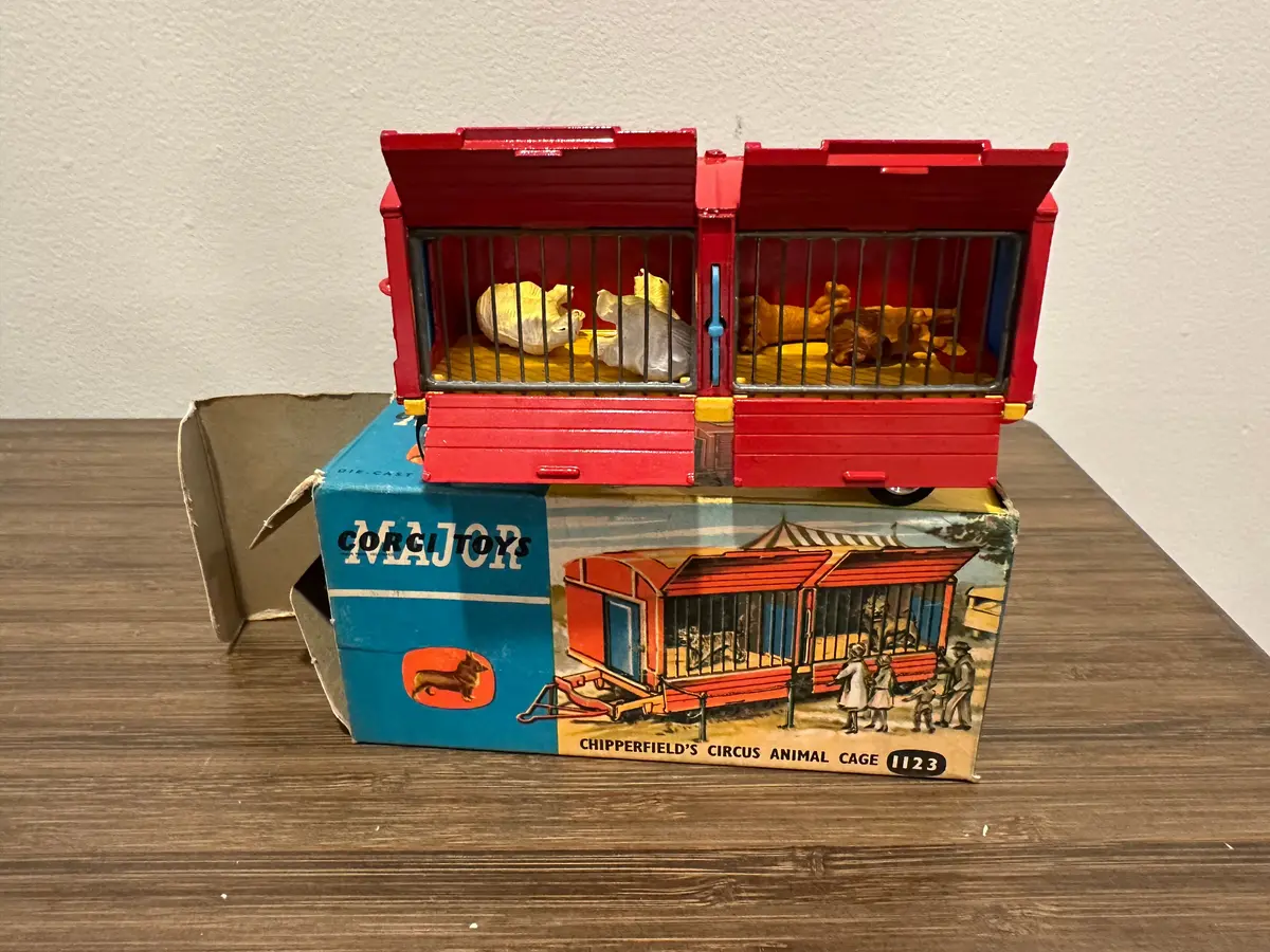 Corgi Major 1123 Chipperfields Circus Animal Cage With Original Box 1