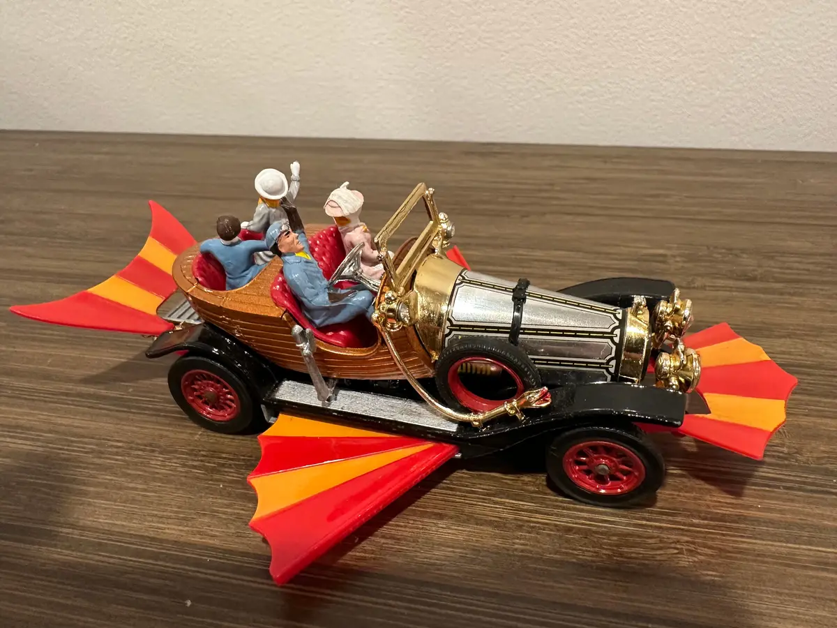 Corgi Toys 266 Chitty Chitty Bang Bang 1