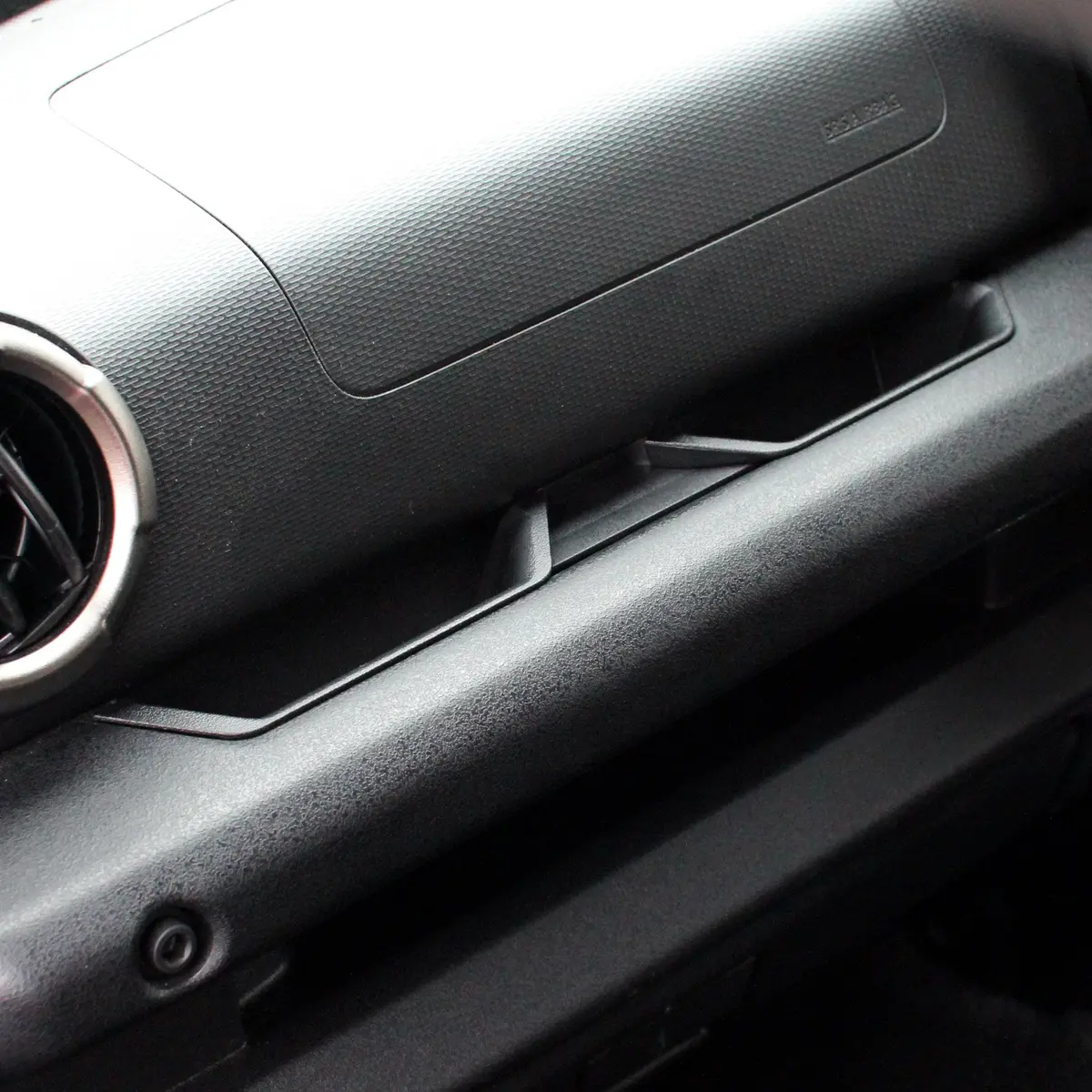 Assist Grip Pockets For Suzuki Jimny (2018+) 1