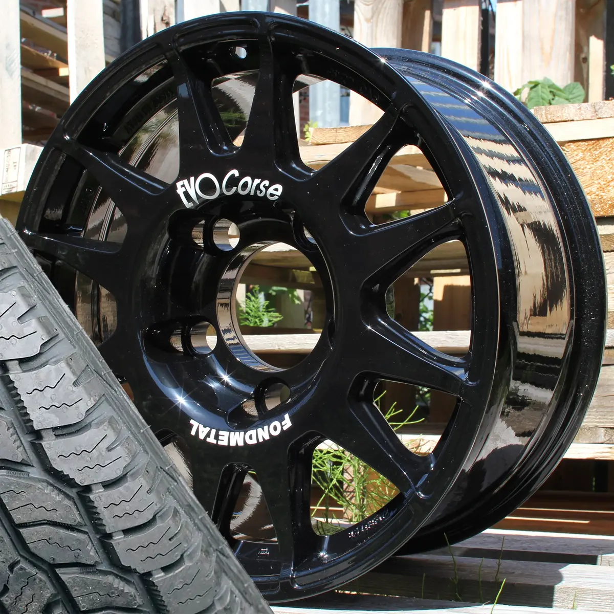 Evo Corse Dakarzero 18" Wheel & Tyre Package For Land Rover Defender Classic 1