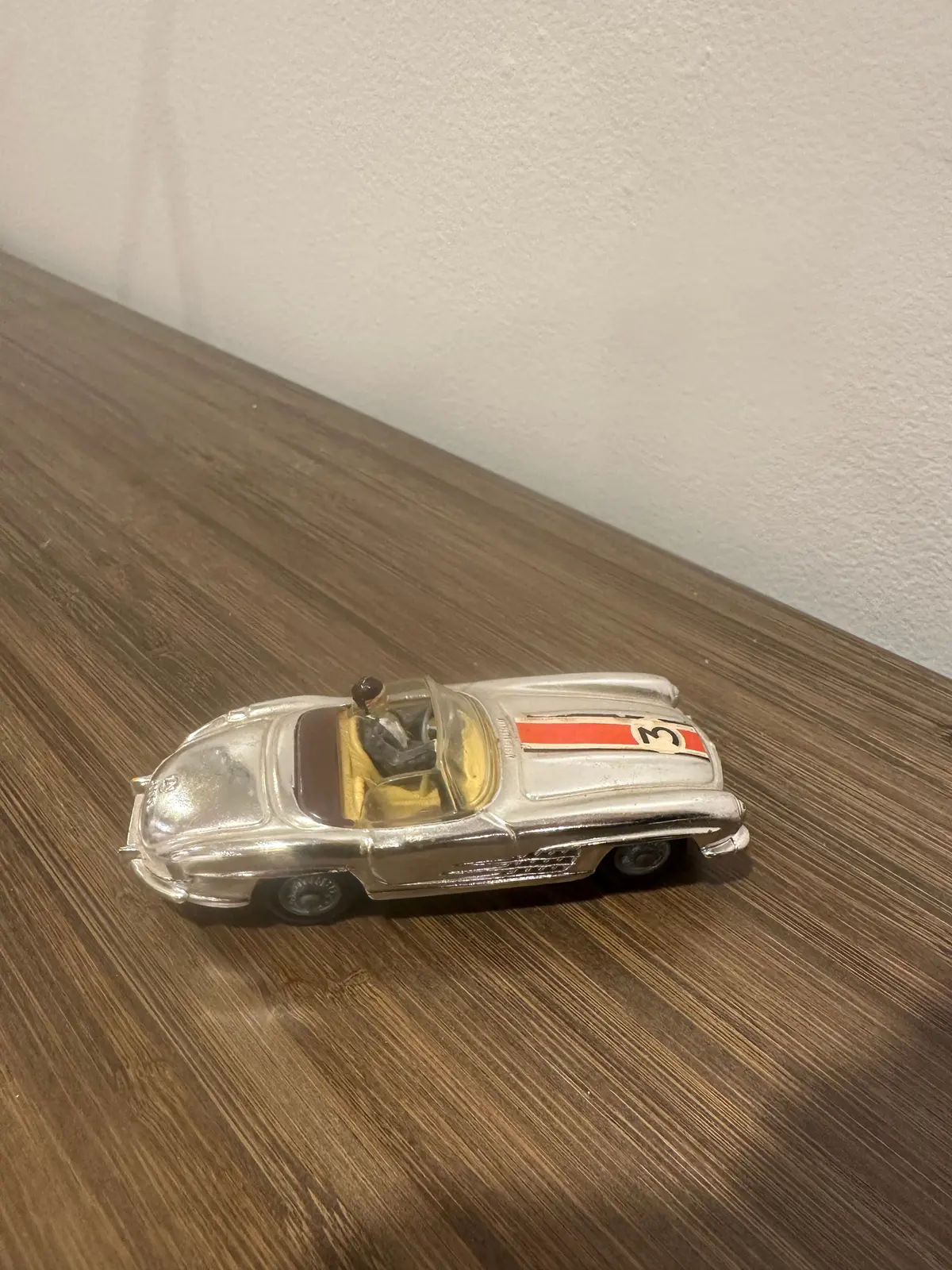 Corgi Toys 303S Mercedes-Benz 300Sl Open Top 2