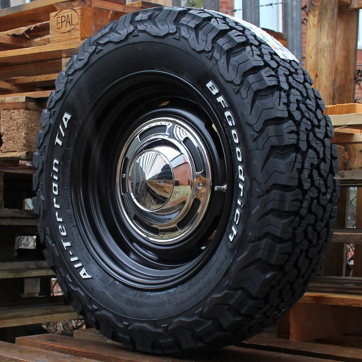 Dean Cross Country Wheel & Tyre Package For Suzuki Jimny (2018+) 1