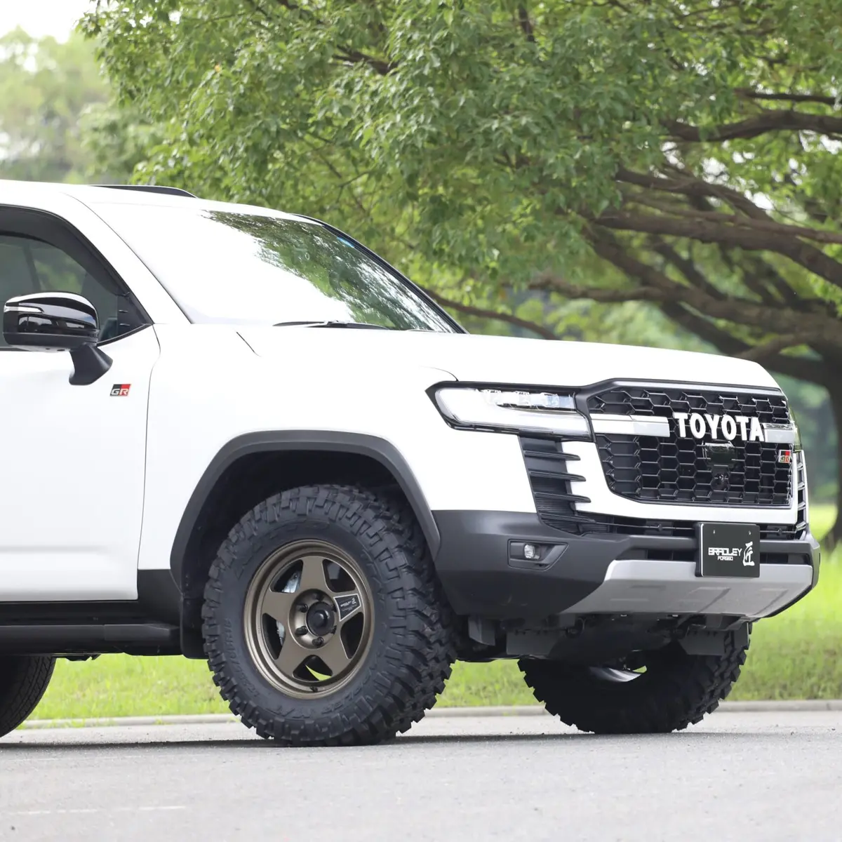 Bradley Forged Takumi 18" Wheel Package For Toyota Land Cruiser 300 (2021+) 5
