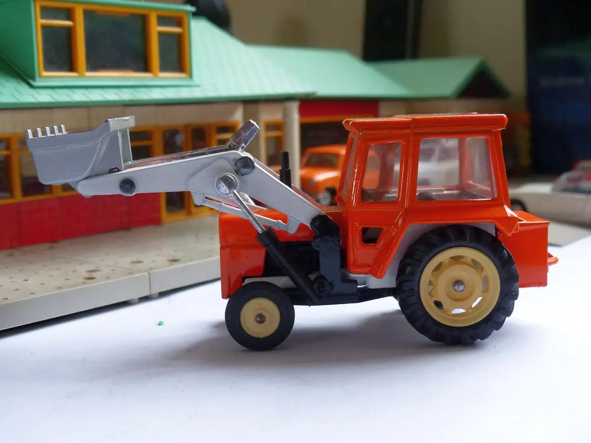 54 Massey Ferguson 50B Tractor From Block Construction Set 1