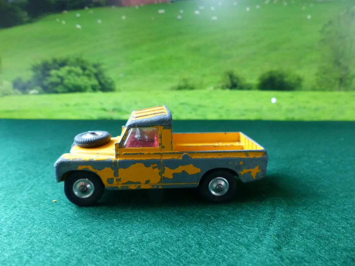 406S Land Rover 1