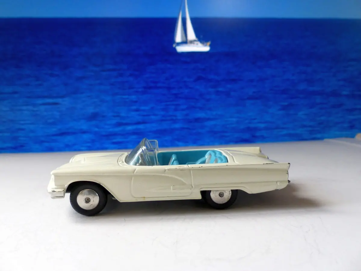215 Ford Thunderbird Open Sports With Original Box 'No 1959' Edition 1