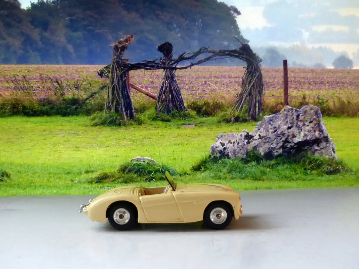 300 Austin Healey In Cream With Shaped Wheels 1