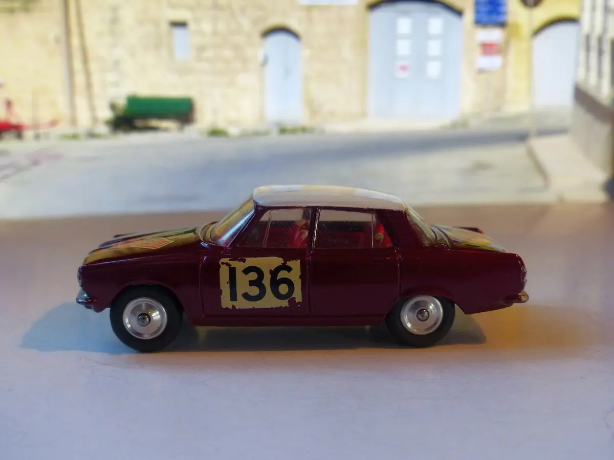 322 Rover 2000 Monte Carlo (1) 1